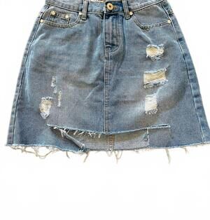 NEW POL women's denim skirt in blue